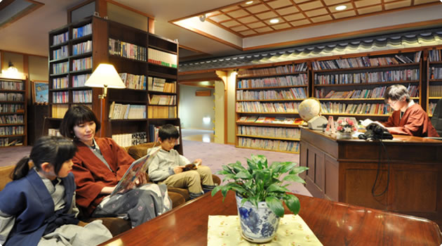 図書コーナー 読書の様子